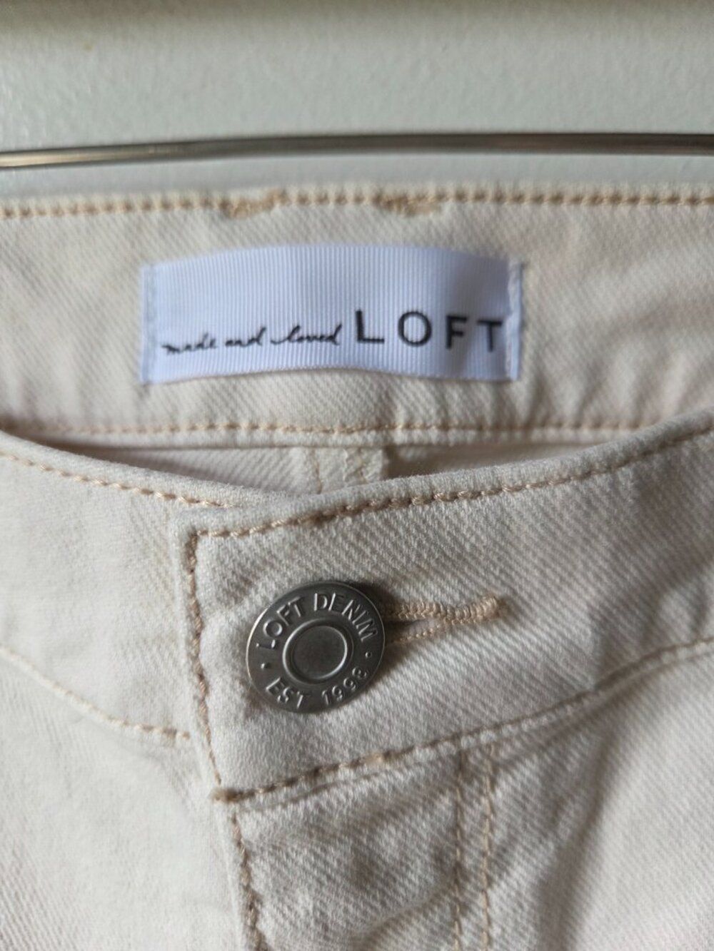 EUC LOFT MADE & LOVED CREAM THE GIRLFRIEND JEANS SIZE 31 / 12 - Picture 11 of 16
